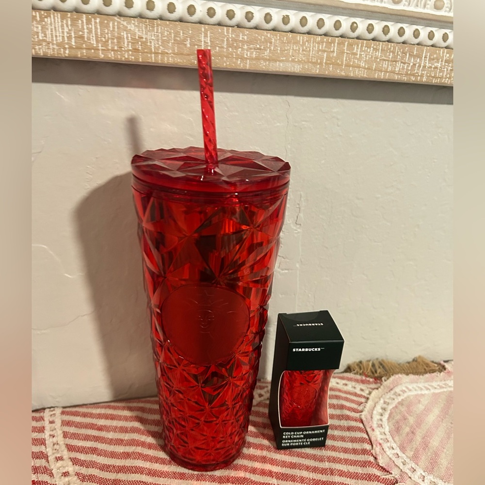 Starbucks set red